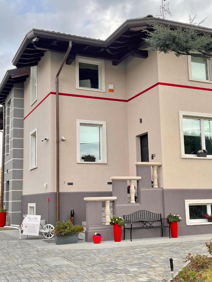 Ferno Casa Ananda B&B 외부 사진